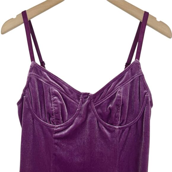 Urban Outfitters Dark Mauve Pink Velvet Sleeveless Mini Dress Size Small - Picture 6 of 9